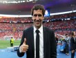 &ldquo;Əczaçılar&rdquo; əfsanəvi futbolçudan cavab gözləyirlər